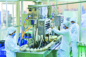 From Idea to Bottle: How to Make Your Own Perfume Brand Professionally 1 How to Make Your Own Perfume Brand Professionally